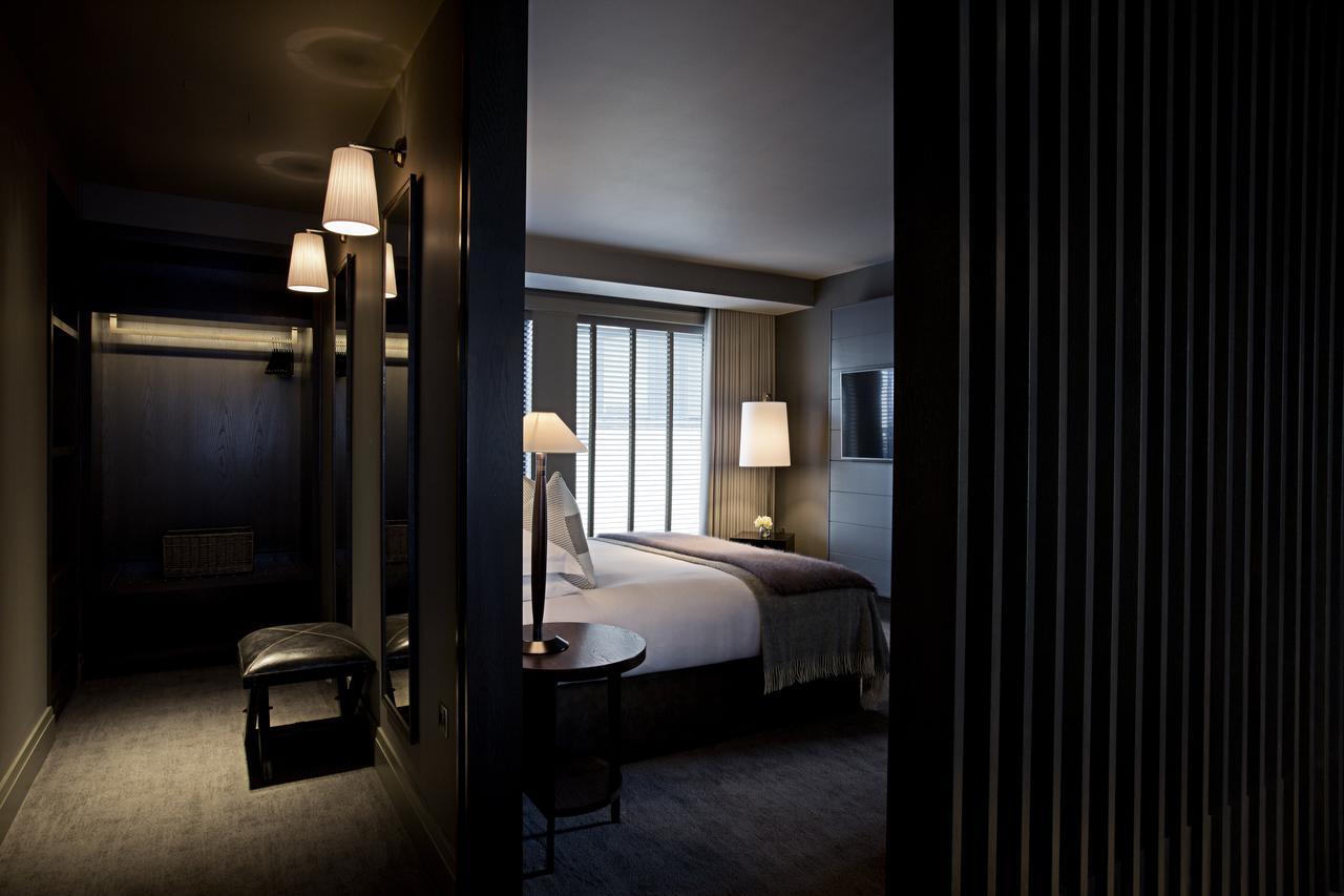Hotel Dakota Leeds Leeds  Exterior foto A bedroom at The Hari